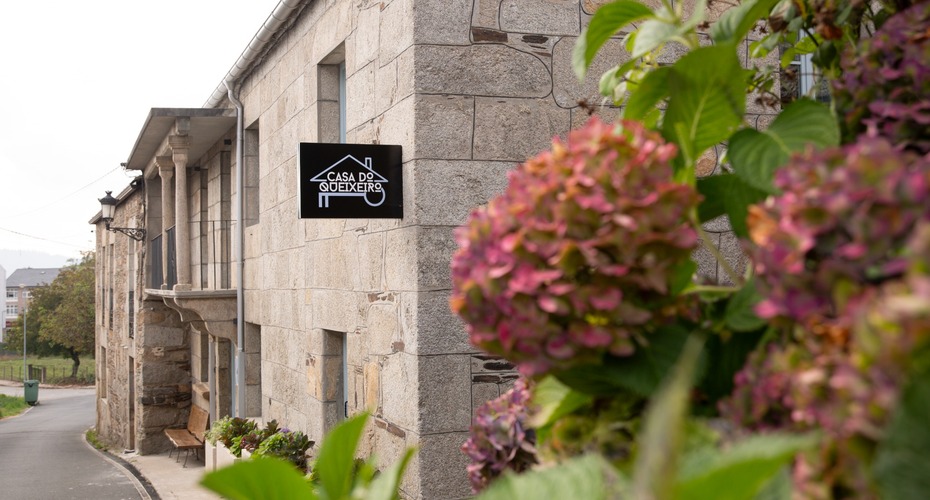 Casa do Queixeiro, alojamiento rural en Castroverde, Lugo, cerca del Camino Primitivo