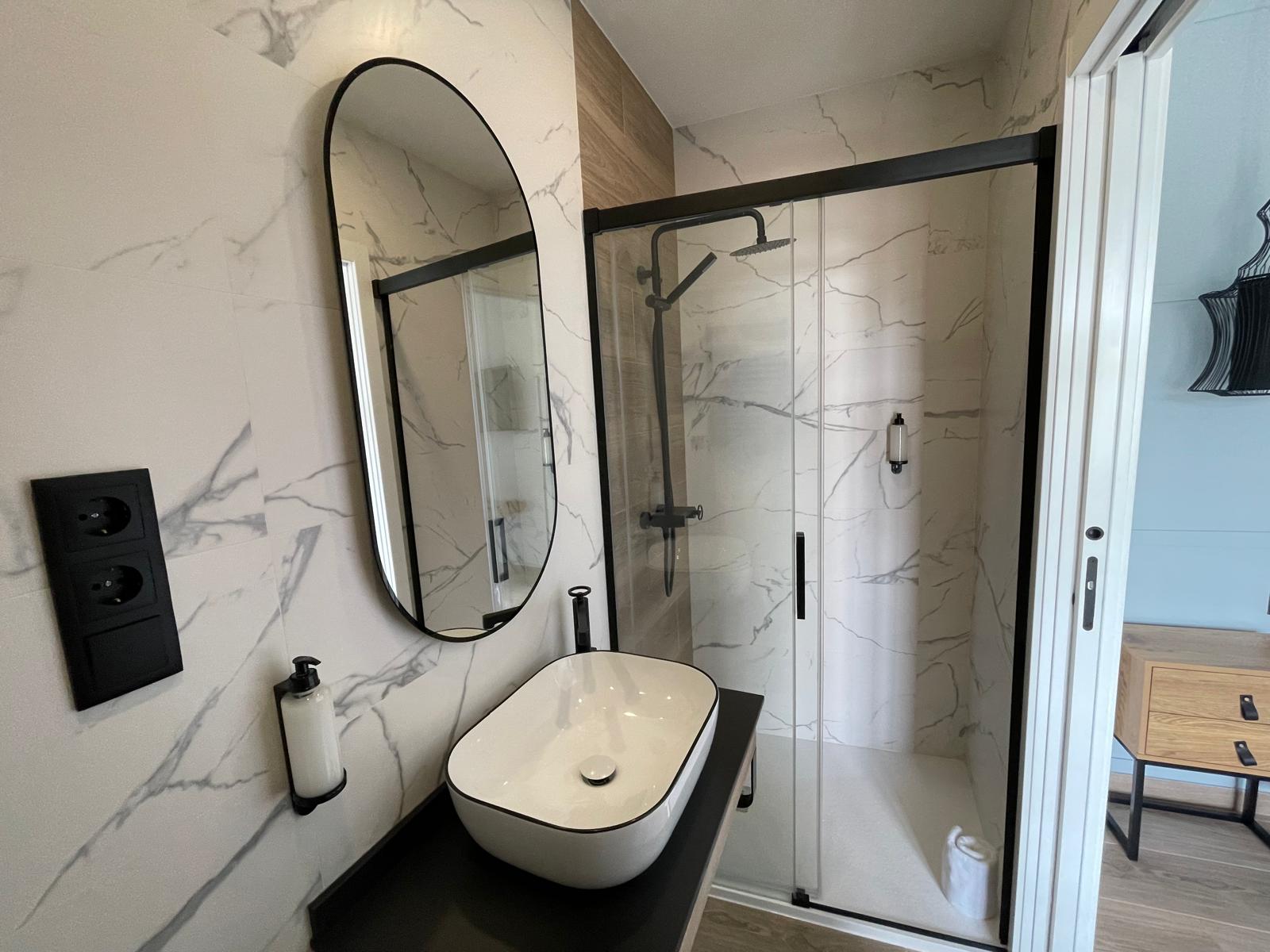 habitación doble con balcón (1)